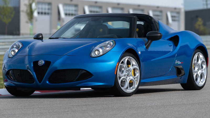 Illustration for article titled A Reminder the Alfa Romeo 4C Spider Still Exists and You Should Buy One
